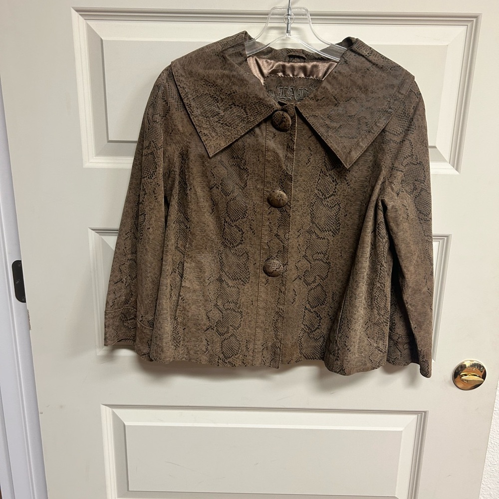 🛍️ LAL ladies size s Brown Suede Embroidered  Floral Jacket